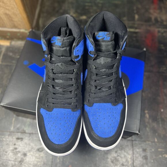 Nike Air Jordan 1 Retro OG High "Royal Reimagined" Sz 10 VTG OG RARE MJ CLEAN - Picture 3 of 7